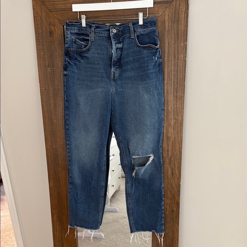 Old Navy Sky-Hi Straight Button Fly Extra High Rise Jean